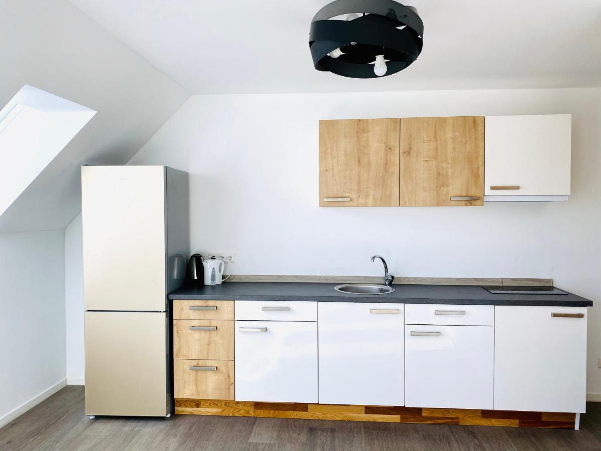 City Residence Rooms & Apartments Wina Bagian luar foto